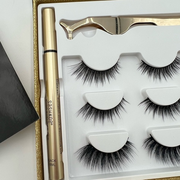 Lash Legacy The Vixen Kit Eyelash & Eyeliner Kit NEW - Picture 5 of 6